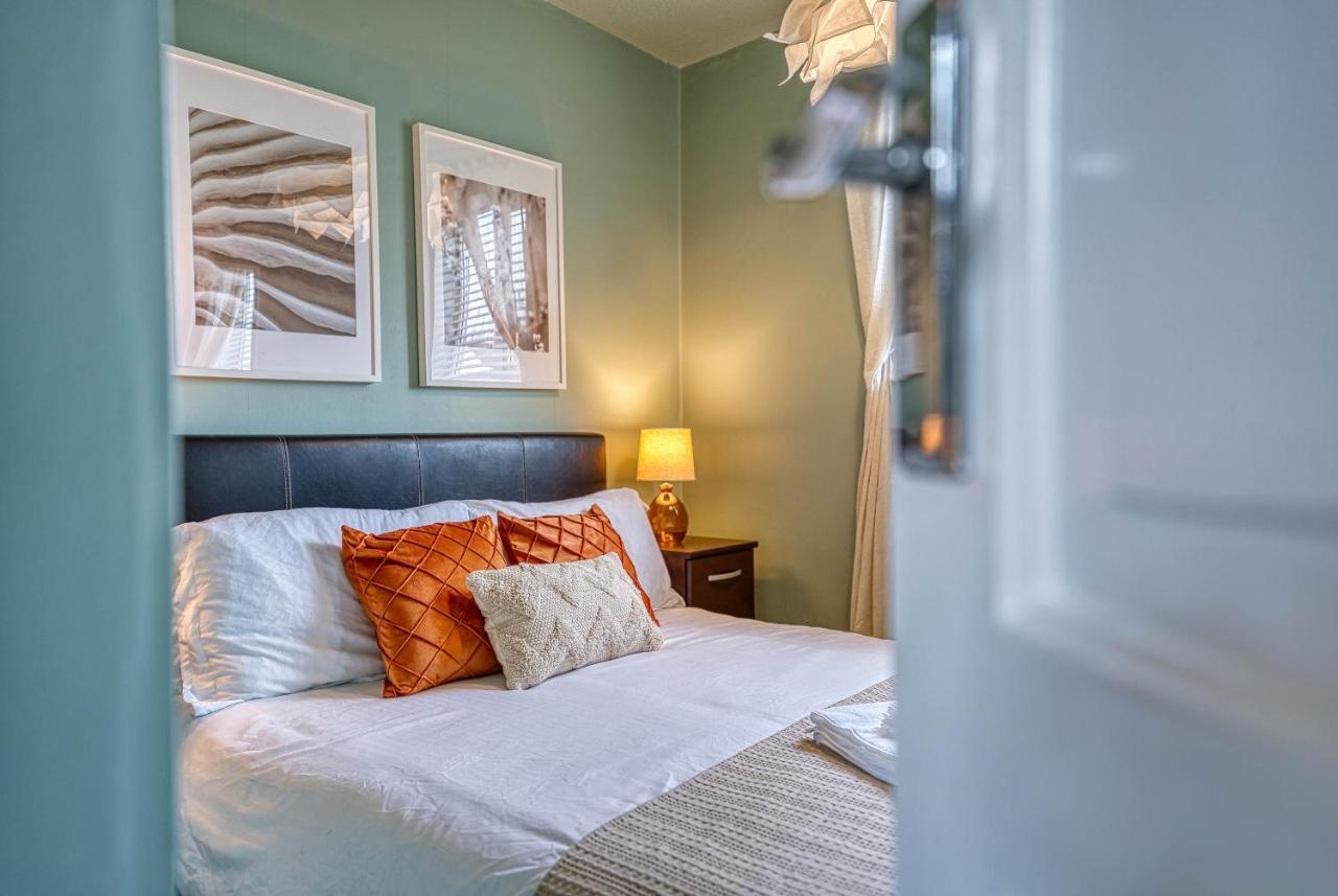 Capri 13 Sa: Contemporary Stay Near Loughborough University Exterior photo